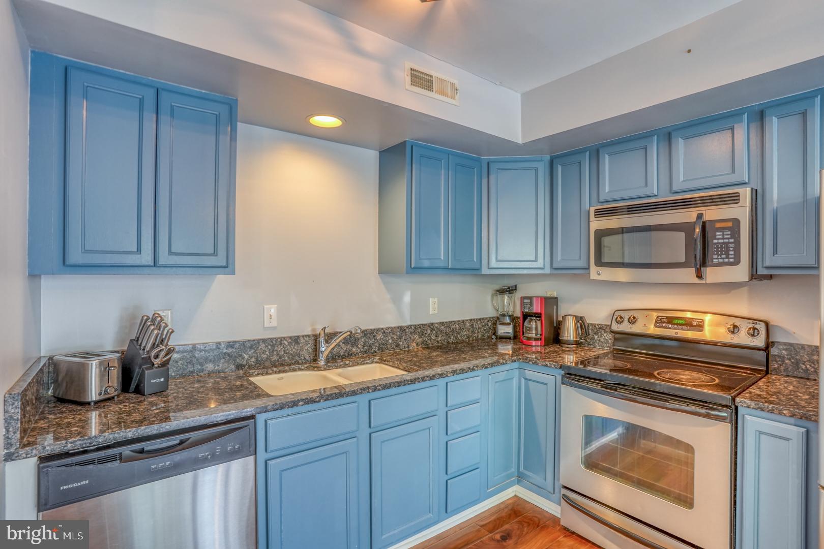 34527 Oakley Court, Unit 24 Lewes, DE 19958 - Photo 9 of 28 Kitchen