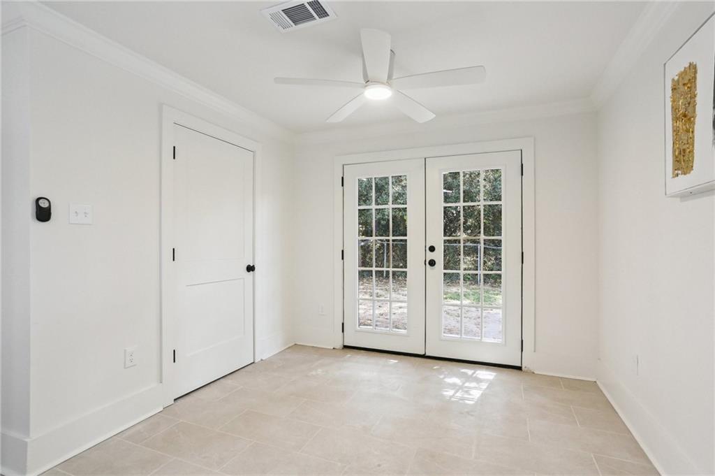 514 Perry Street Gretna, LA 70053 - Photo 9 of 25