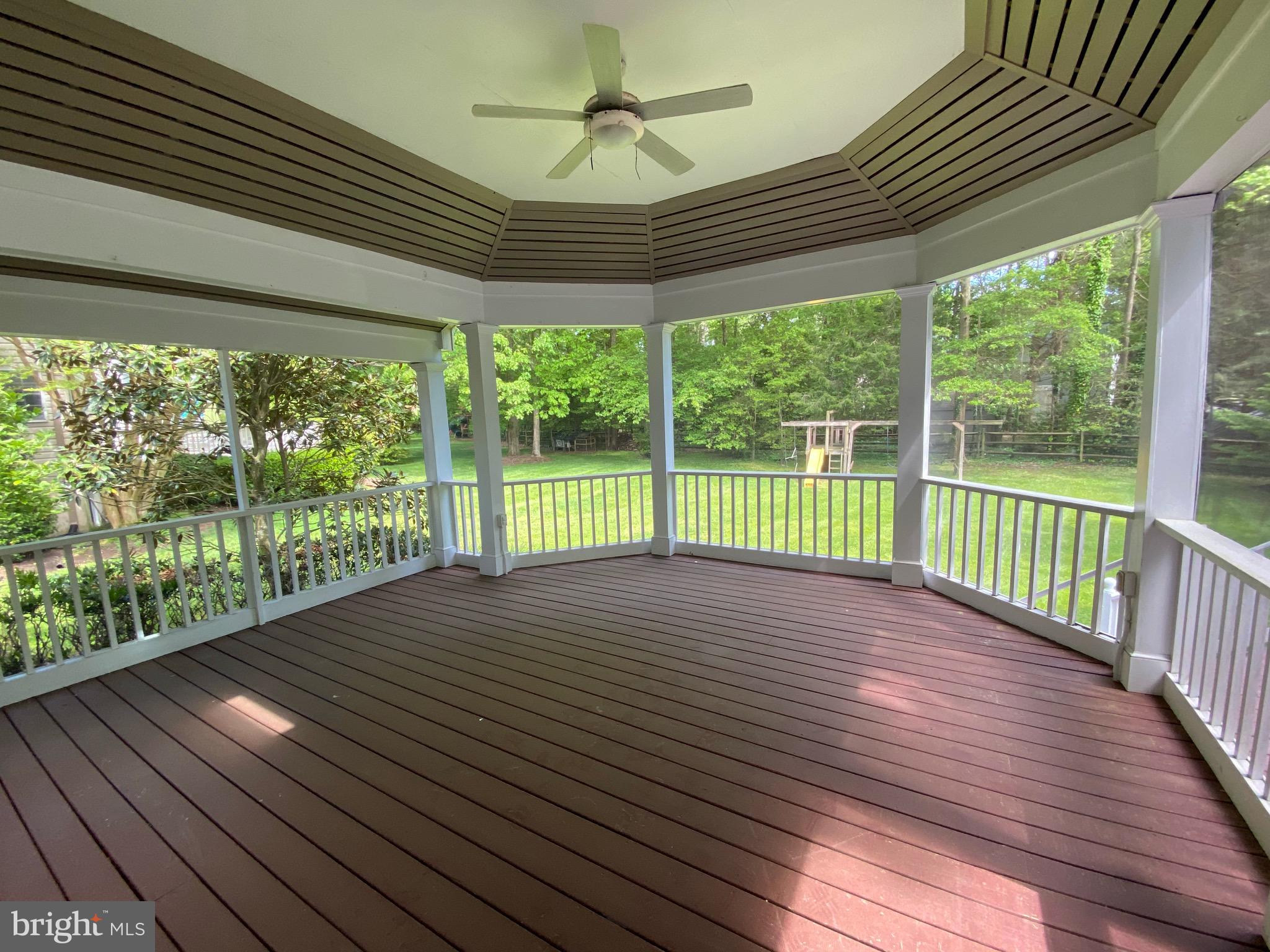 1401 Hunting Wood Road Annapolis, MD 21403 - Photo 14 of 40 Large screened-in porch with skylights
