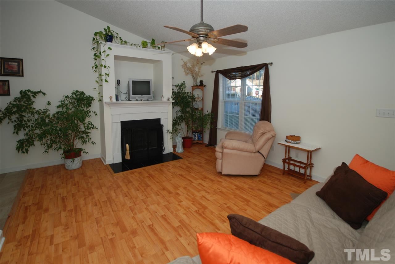 4505 Wolftrap Road Raleigh, NC 27616 - Photo 4 of 21