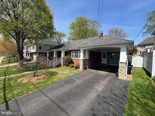 $4,000 | 6413 29th Street North, Arlington, VA 22207
