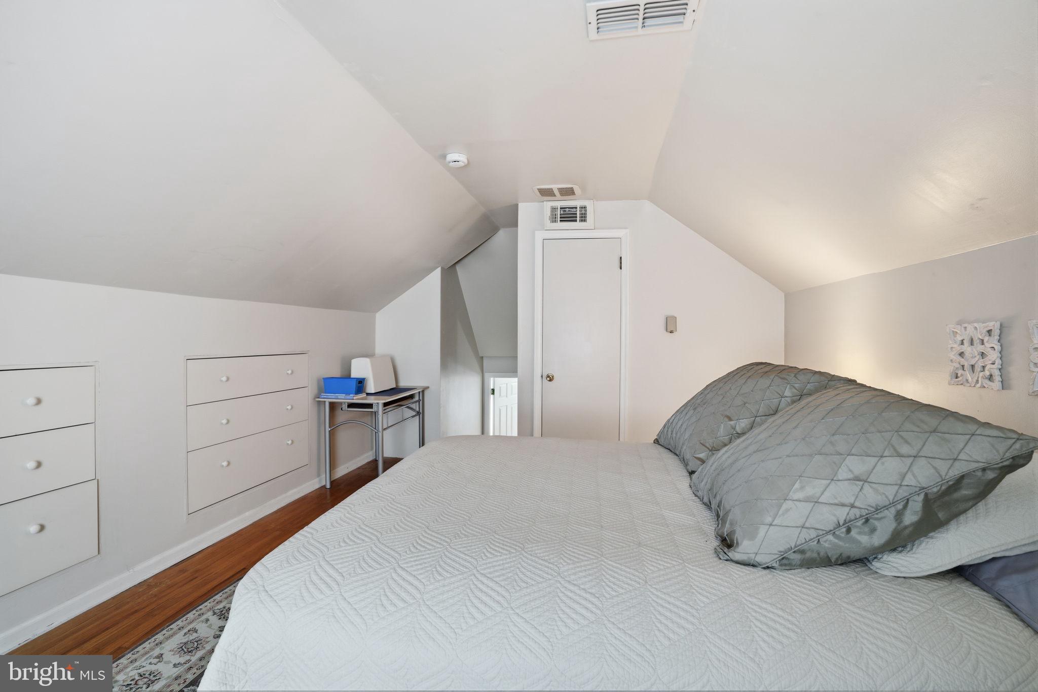 1240 Almshouse Road Jamison, PA 18929 - Photo 31 of 42 4th bedroom