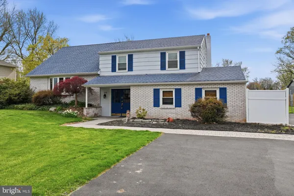 $550,000 | 1240 Almshouse Road, Jamison, PA 18929