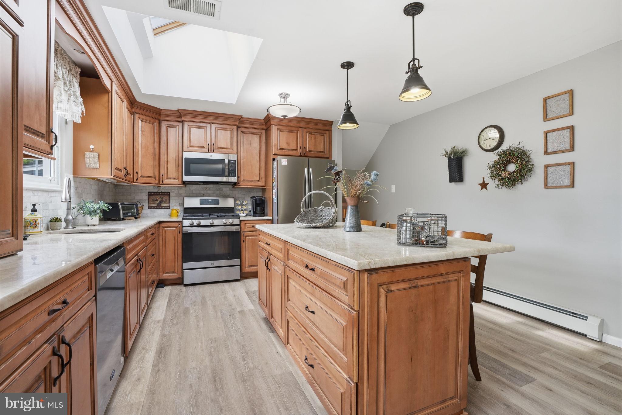 1240 Almshouse Road Jamison, PA 18929 - Photo 10 of 42