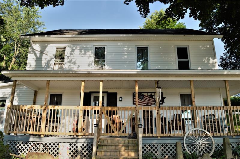 Welcome to 7248 Ridge Rd! 