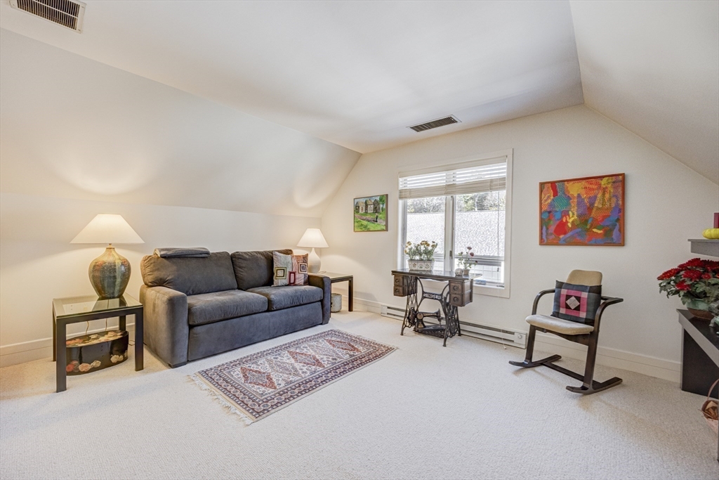 277 Nahanton Street, Unit 277 Newton, MA 02459 - Photo 26 of 39