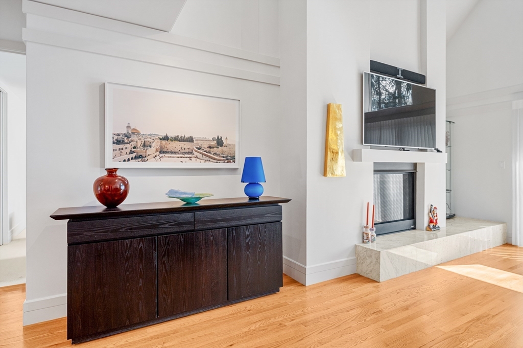 277 Nahanton Street, Unit 277 Newton, MA 02459 - Photo 9 of 39