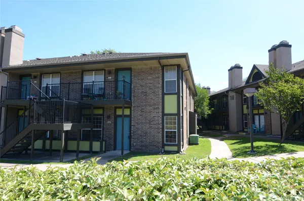 $179,000 | 7685 Northcross Drive, Unit 1109, Austin, TX 78757