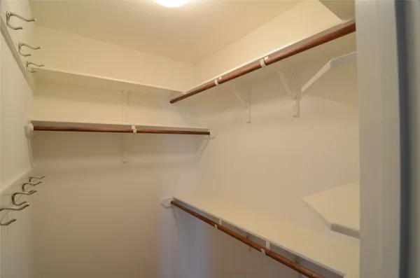 $179,000 | 7685 Northcross Drive, Unit 1109, Austin, TX 78757