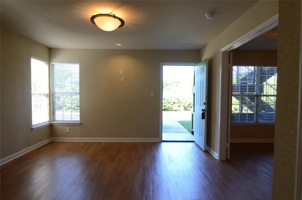 $179,000 | 7685 Northcross Drive, Unit 1109, Austin, TX 78757