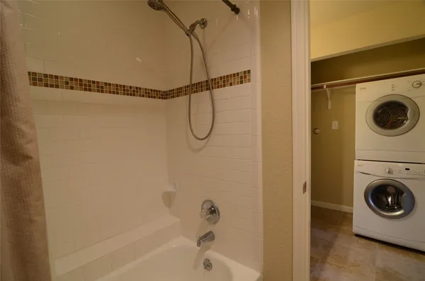 $179,000 | 7685 Northcross Drive, Unit 1109, Austin, TX 78757