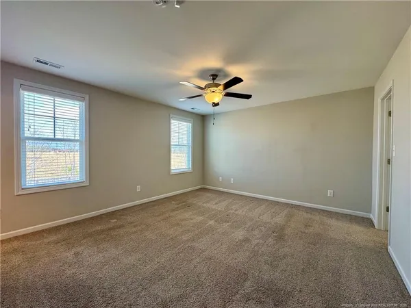 $2,100 | 181 Chatfield Dr., Raeford, NC 28376