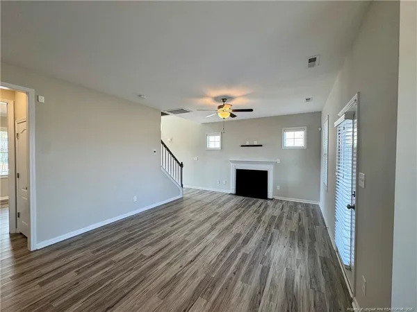 $2,100 | 181 Chatfield Dr., Raeford, NC 28376