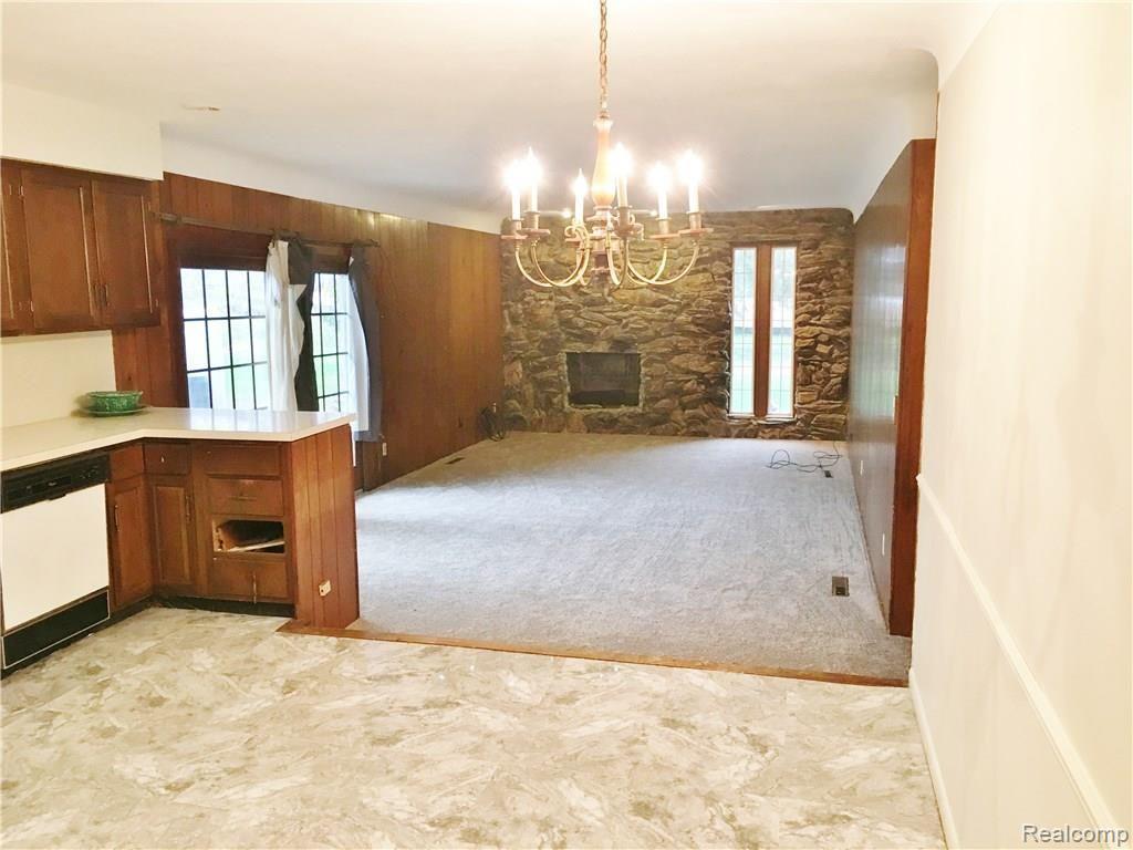 3270 Oak Grove Road Howell, MI 48855 - Photo 13 of 19 Photo Oct 30, 11 17 24 AM.jpg