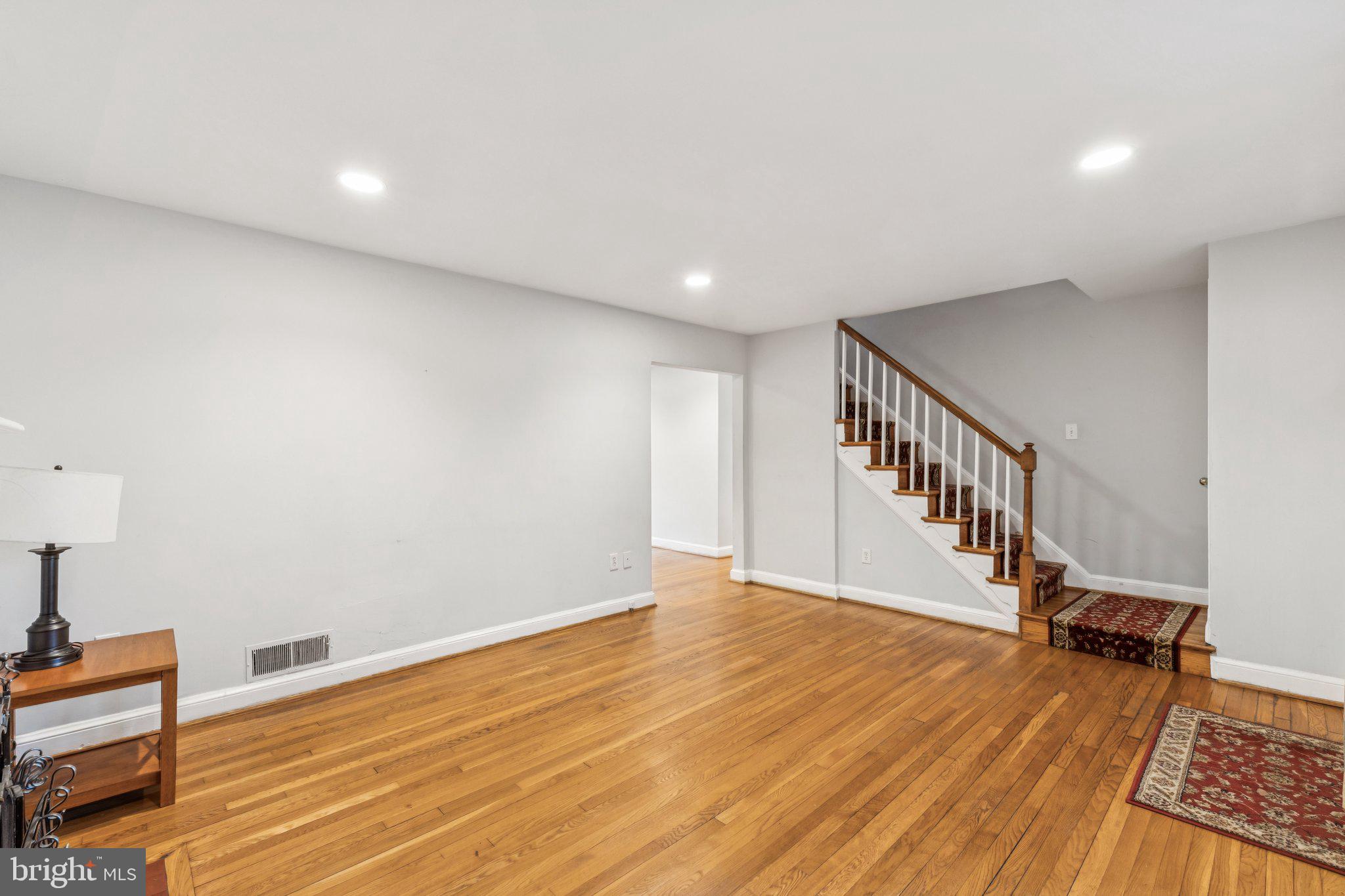 9504 Old Georgetown Road Bethesda, MD 20814 - Photo 3 of 25 Gallery Image 3