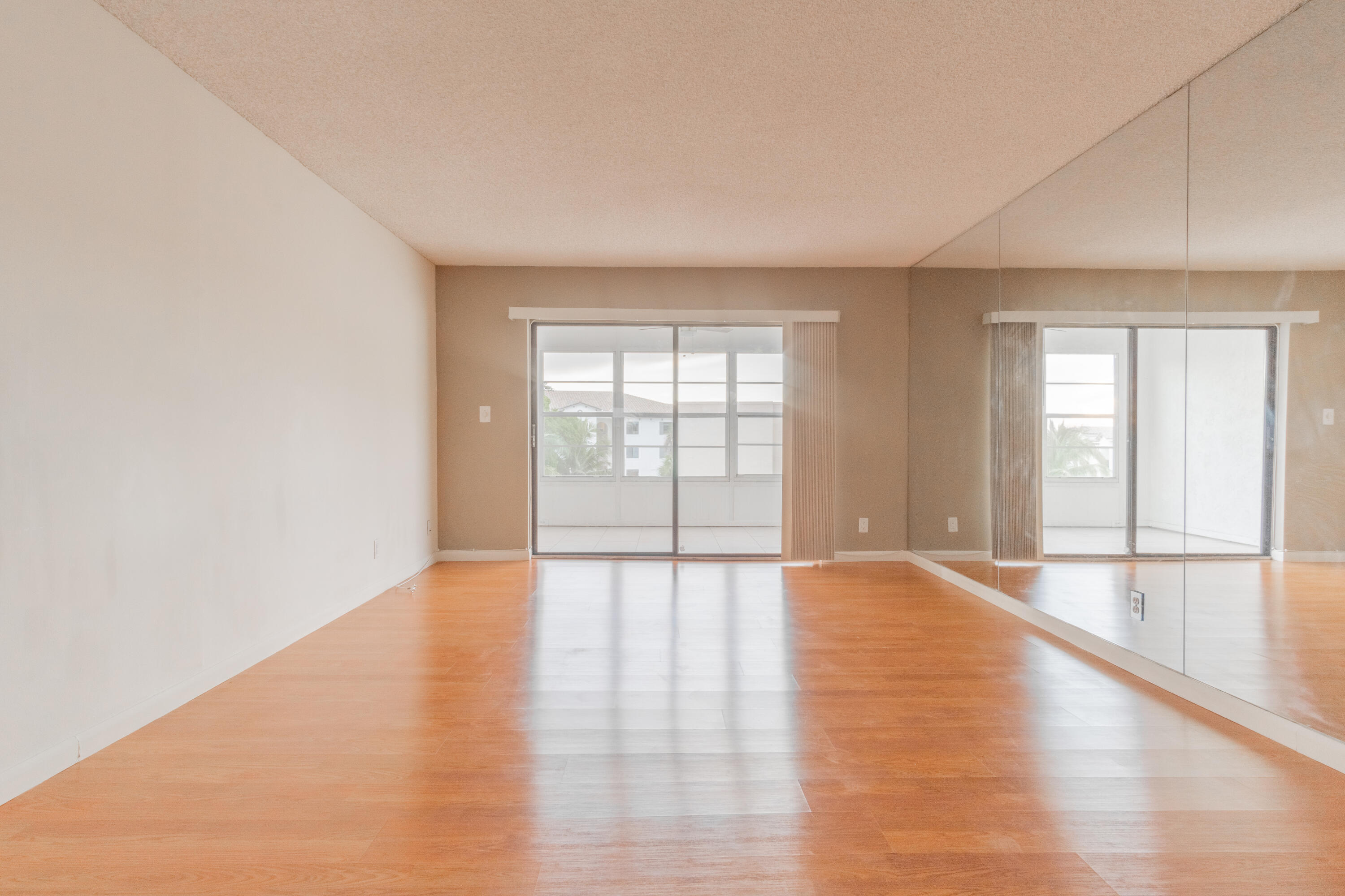 9355 Southwest 8th Street, Unit 406 Boca Raton, FL 33428 - Photo 4 of 22 9355 SW 8th-18 (1)