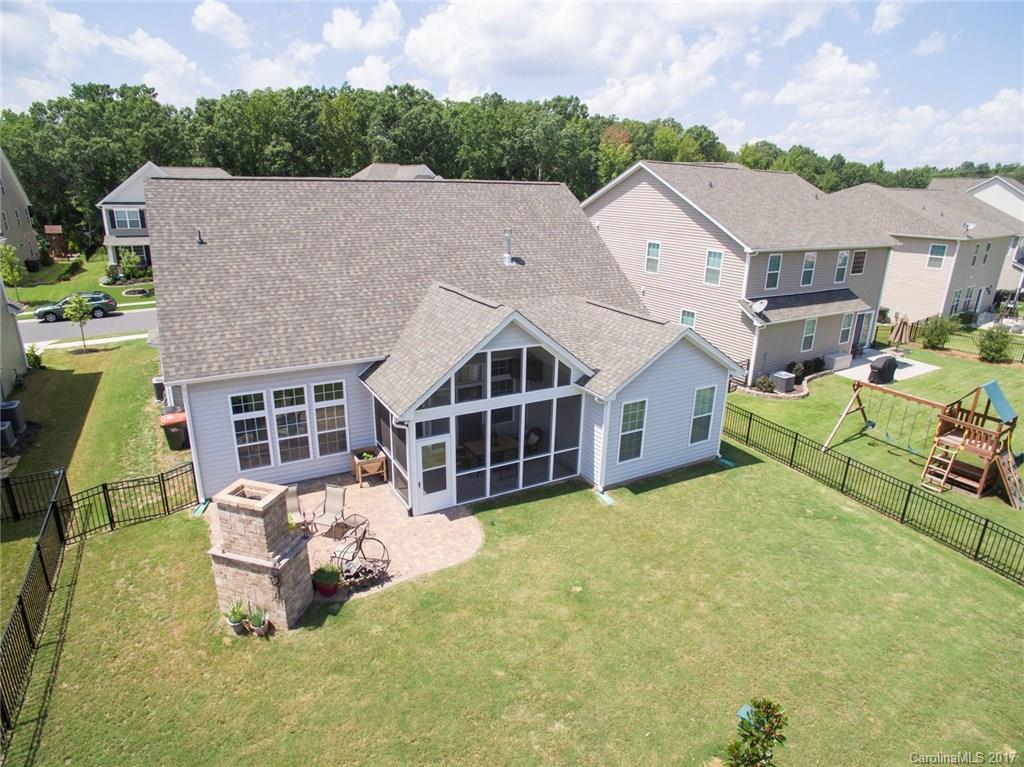 150 Annatto Way, Unit 805 Tega Cay, SC 29708 - Photo 2 of 24