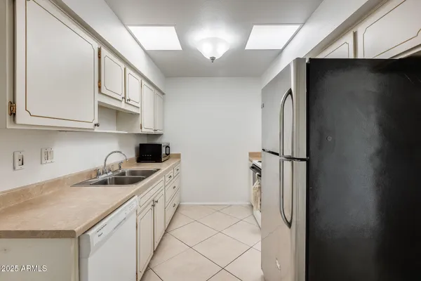 $164,900 | 13222 North 99th Drive, Sun City, AZ 85351