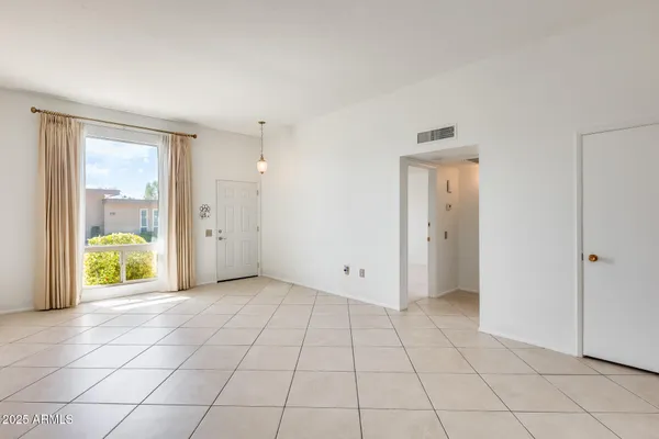 $164,900 | 13222 North 99th Drive, Sun City, AZ 85351