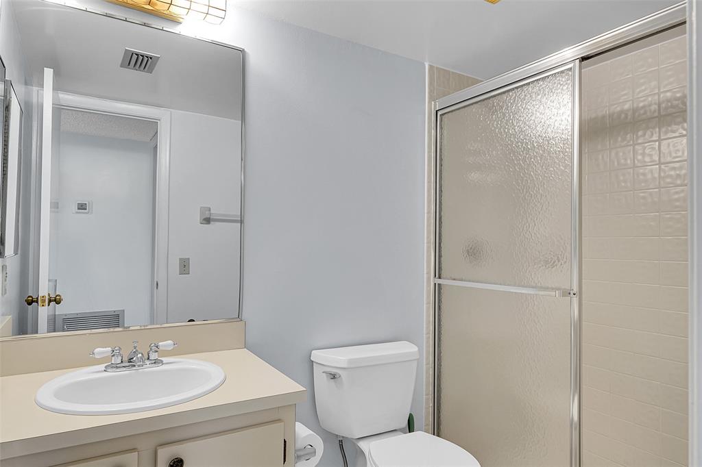 2905 Southwest 22nd Avenue, Unit 202 Delray Beach, FL 33445 - Photo 10 of 16