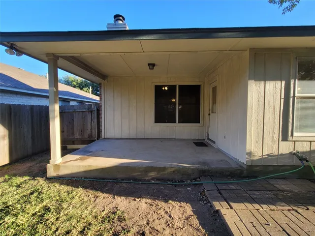 $1,895 | 15712 Cadoz Drive, Austin, TX 78728