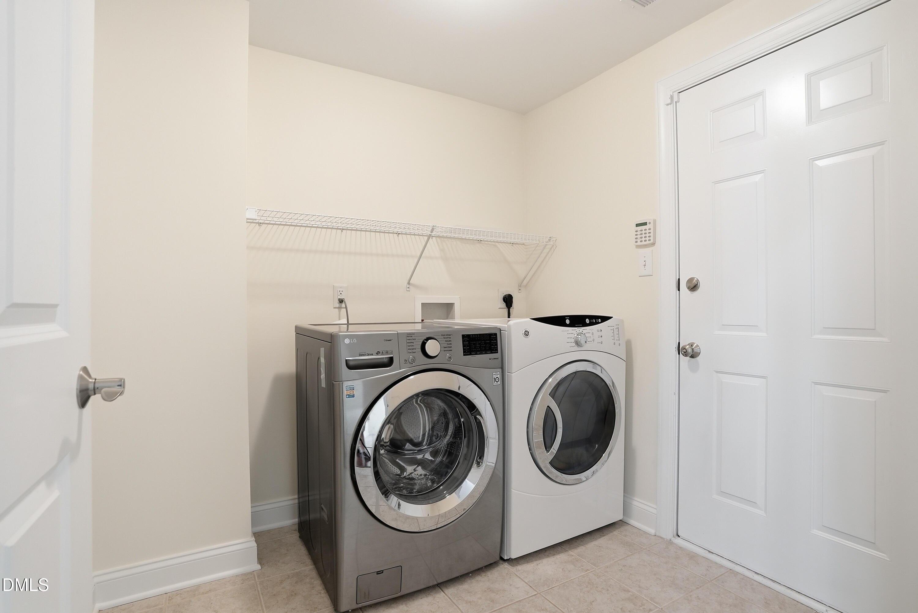 15011 Sablewood Drive, Unit 101 Raleigh, NC 27617 - Photo 28 of 33 10511 Sablewood Dr #101-34