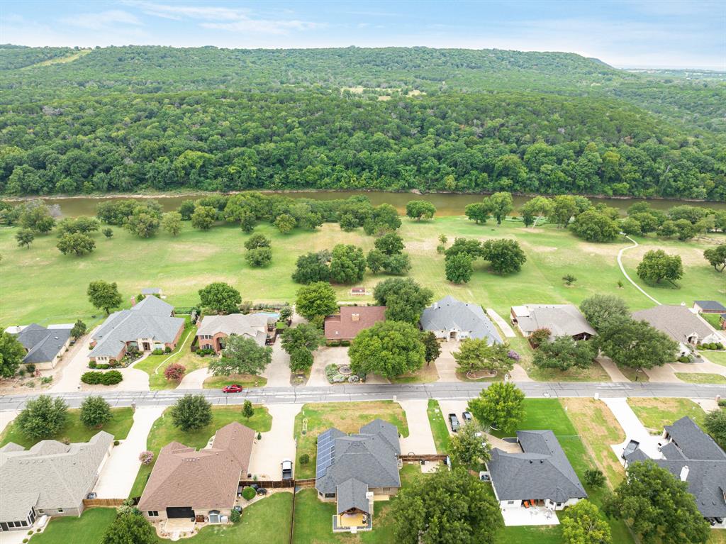 9302 Ravenswood Road Granbury, TX 76049 - Photo 34 of 40 Gallery Image 34