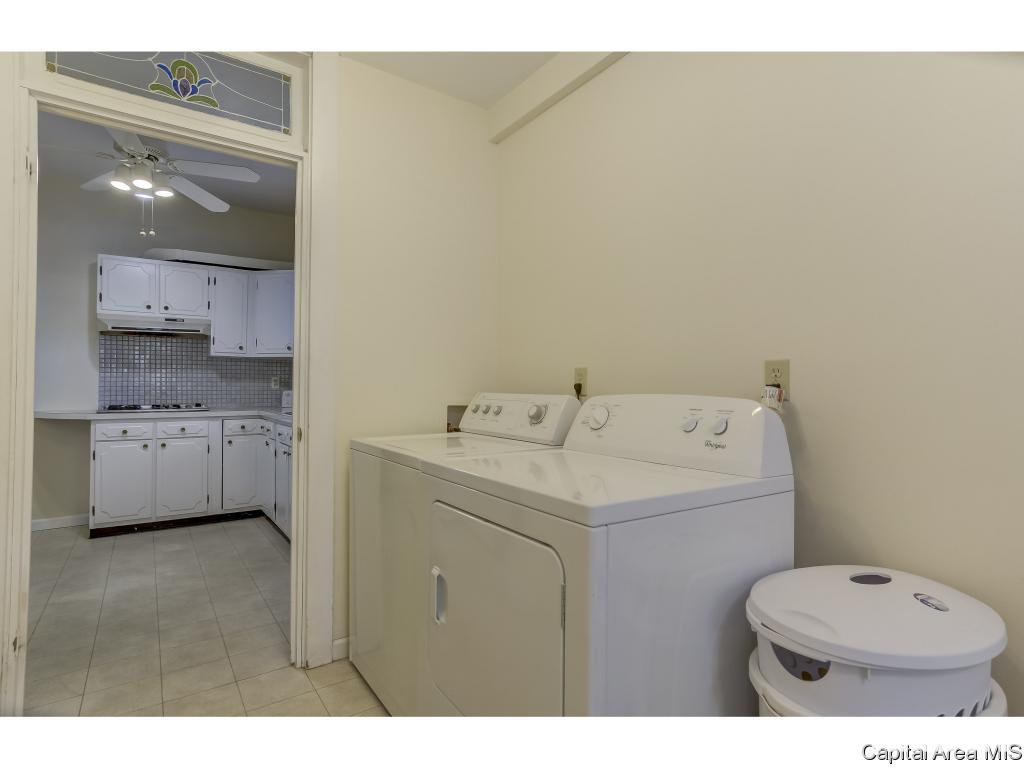 1616 Holmes Avenue Springfield, IL 62704 - Photo 33 of 36