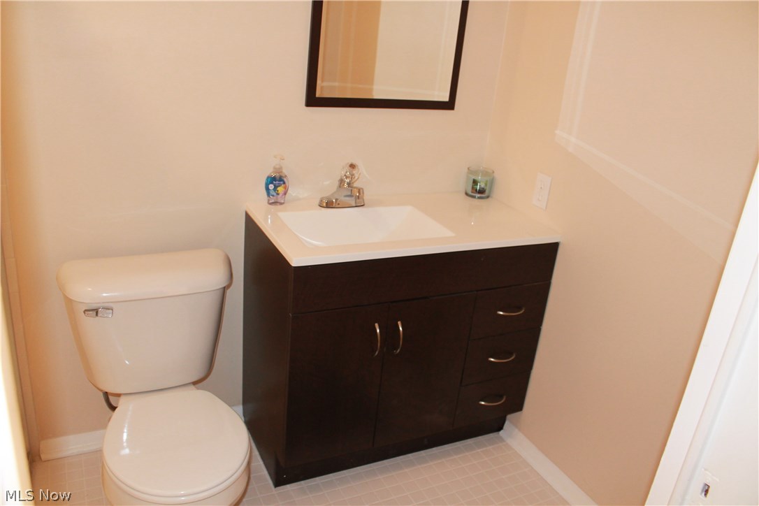 17567 Ridge Creek Road Strongsville, OH 44136 - Photo 12 of 18 Gallery Image 12