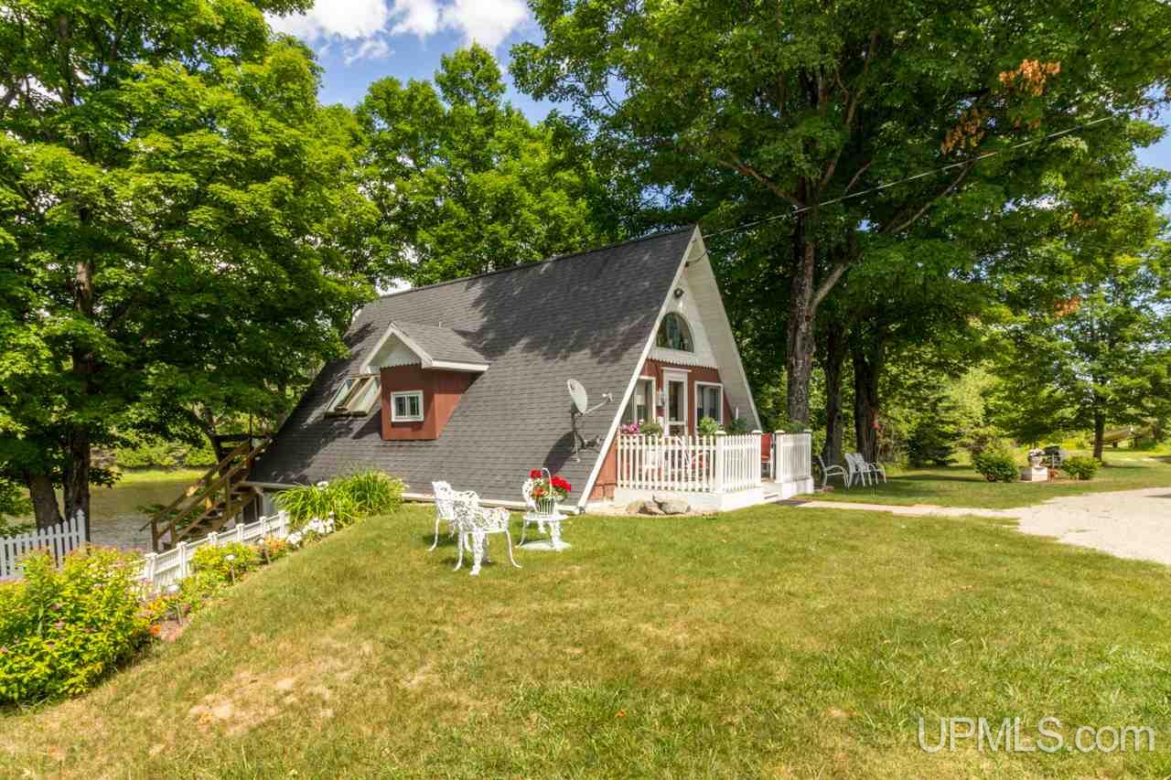 3152 Co Road Cornell, MI 49818 - Photo 1 of 18