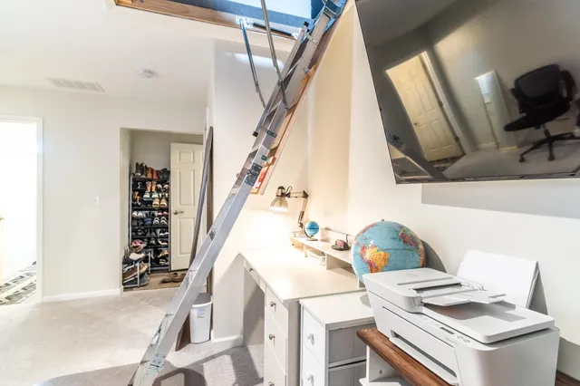 $569,900 | 2255 North 400 West, Angola, IN 46703