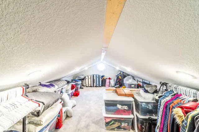 $569,900 | 2255 North 400 West, Angola, IN 46703