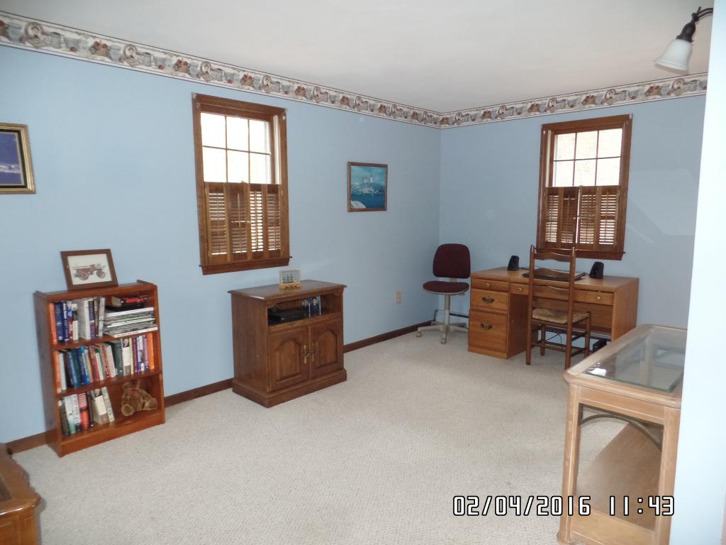 8 Winding Hollow Road Hudson, NH 03051 - Photo 11 of 27
