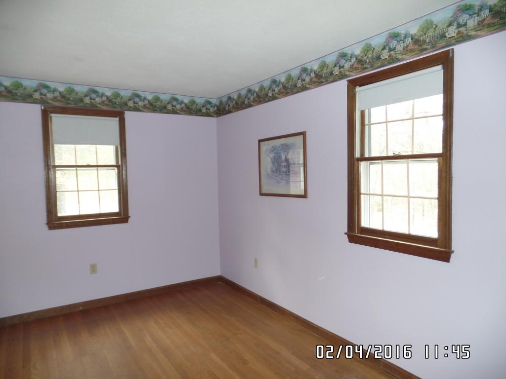 8 Winding Hollow Road Hudson, NH 03051 - Photo 18 of 27