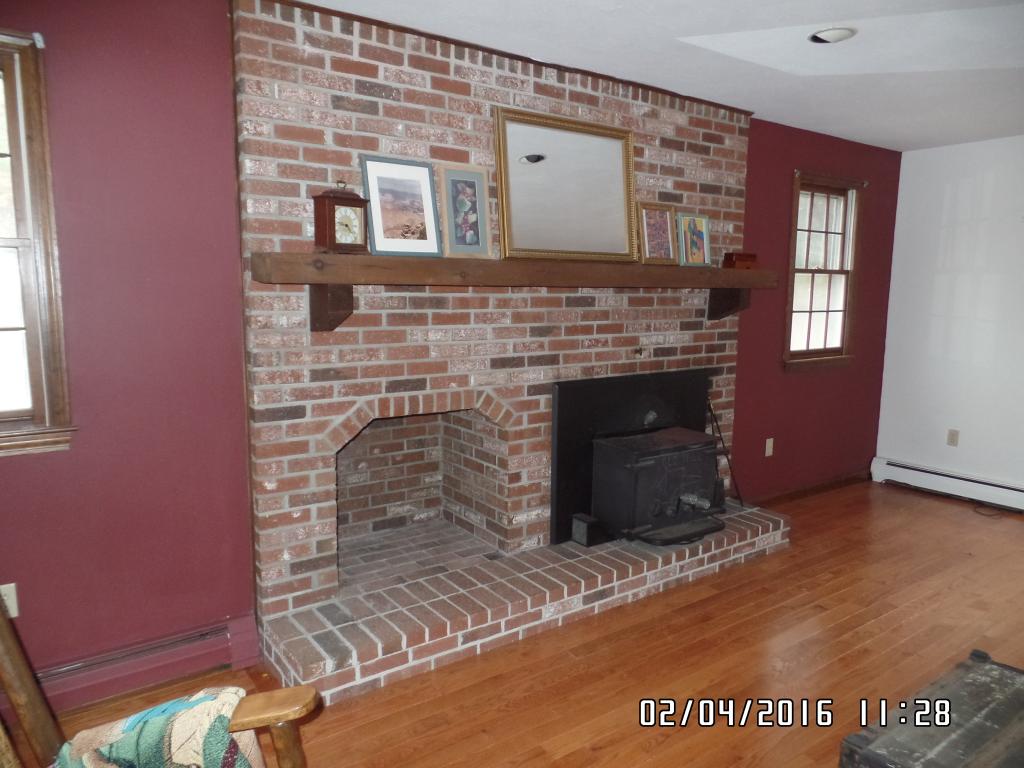 8 Winding Hollow Road Hudson, NH 03051 - Photo 5 of 27
