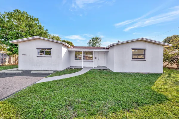 $3,400 | 5804 Northwest 14th Street, Sunrise, FL 33313