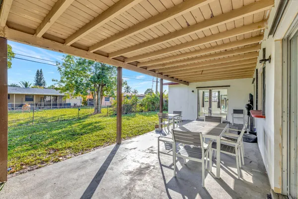 $3,400 | 5804 Northwest 14th Street, Sunrise, FL 33313