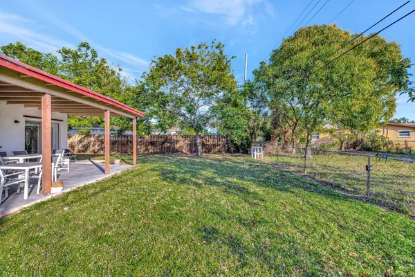 $3,400 | 5804 Northwest 14th Street, Sunrise, FL 33313