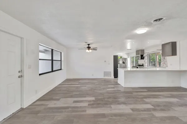 $3,400 | 5804 Northwest 14th Street, Sunrise, FL 33313