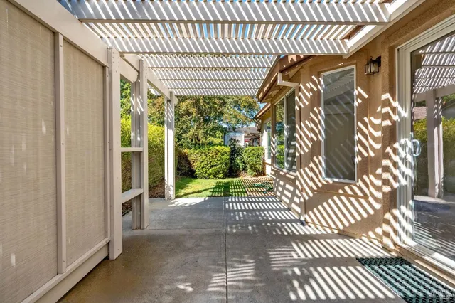 $399,000 | 375 Atlantic Drive, Rio Vista, CA 94571