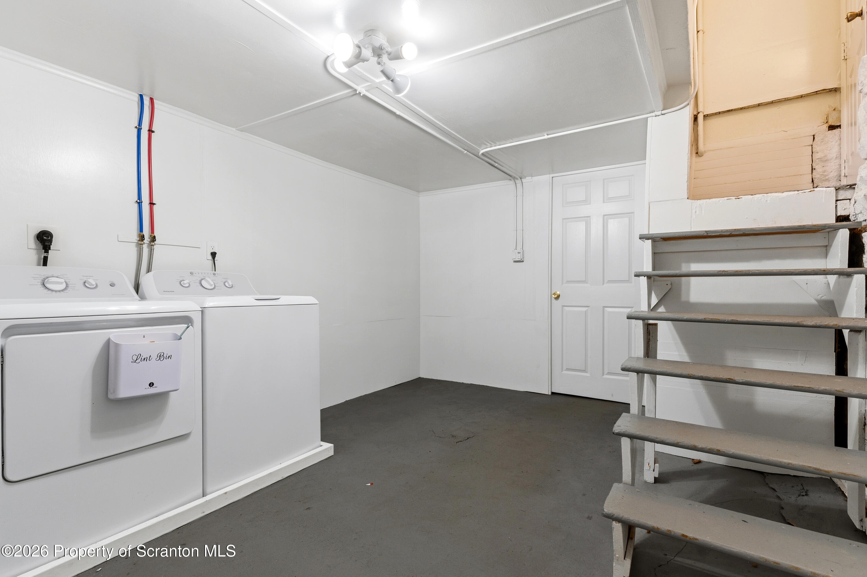 846 Monroe Avenue Scranton, PA 18510 - Photo 64 of 87 a utility room with a sink dryer and washer