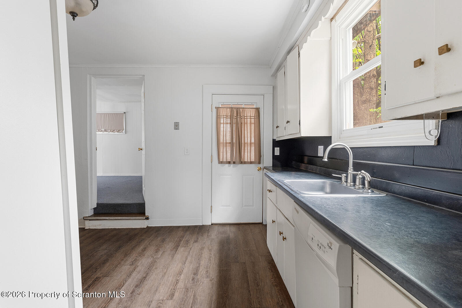 846 Monroe Avenue Scranton, PA 18510 - Photo 8 of 87 CP109372 v2