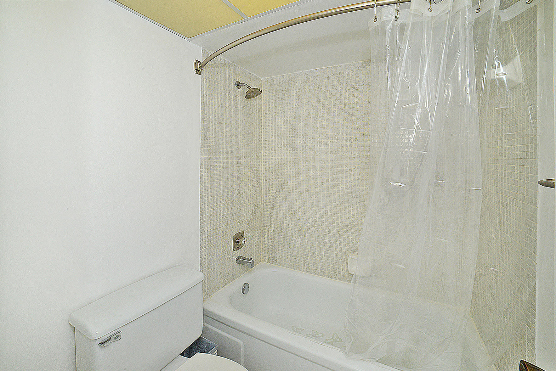 829 Camino Road, Unit 112B Delray Beach, FL 33445 - Photo 9 of 36 DSC_0217A