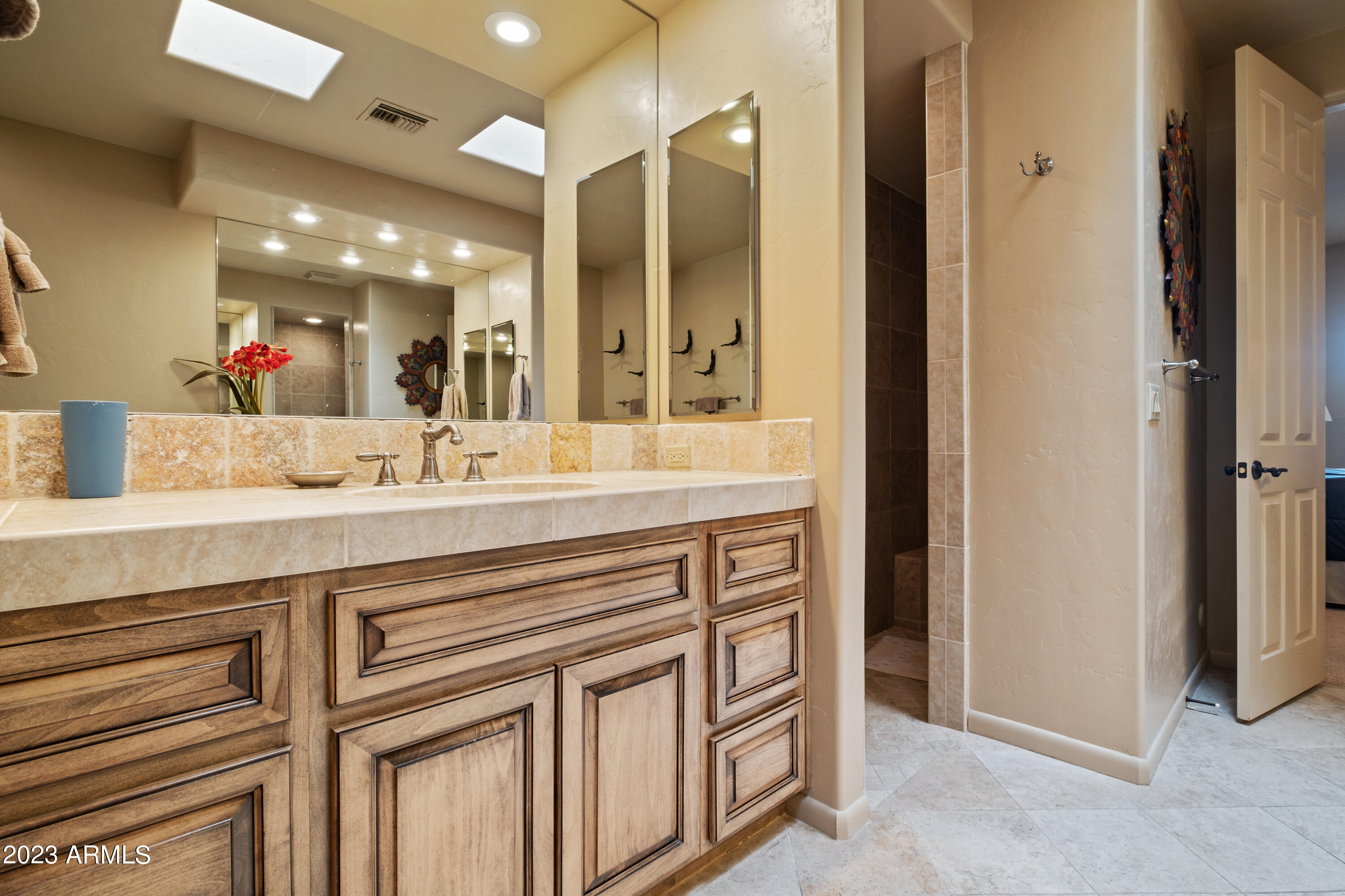 27704 North Granite Mountain Road Rio Verde, AZ 85263 - Photo 18 of 28 Snail shower