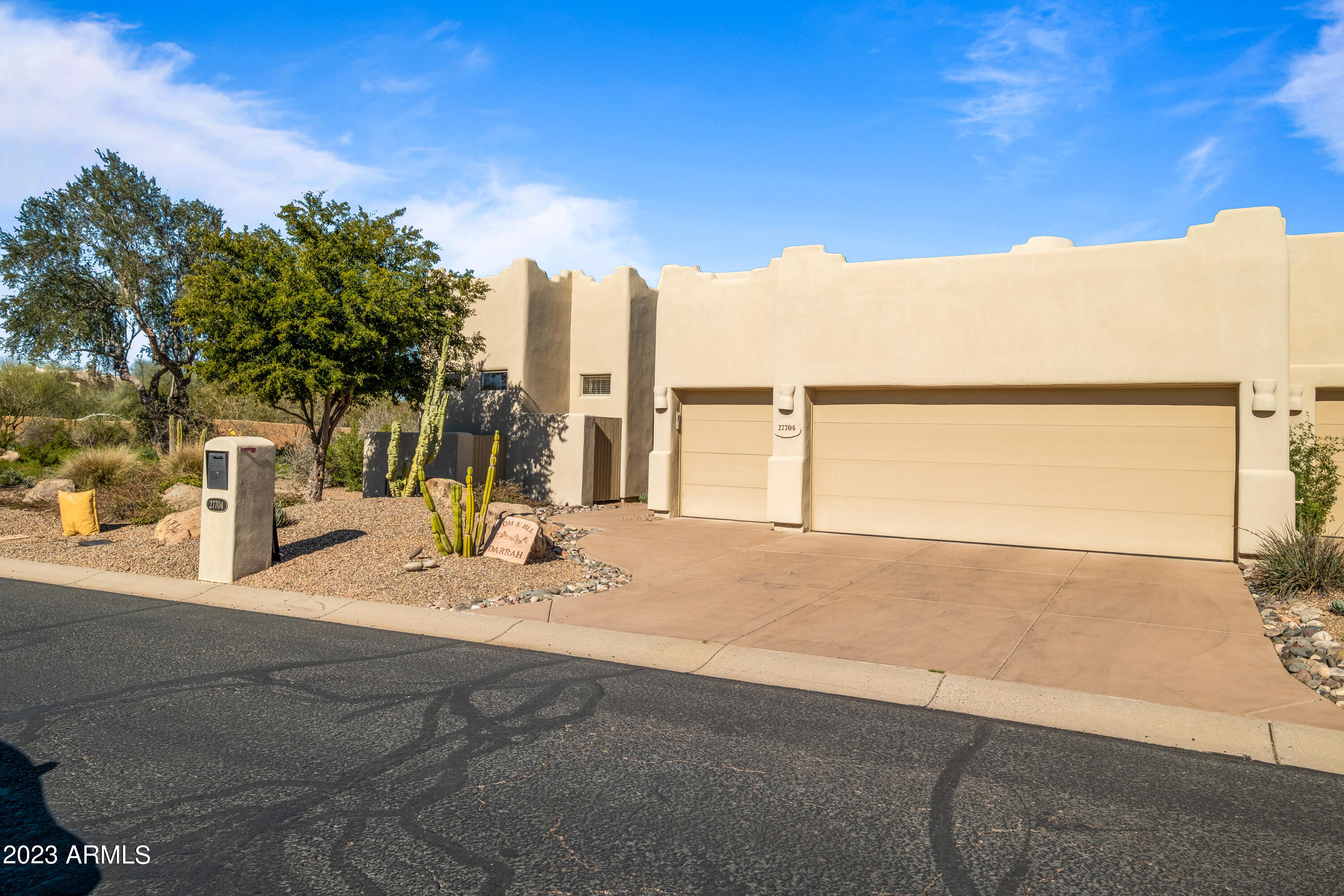 27704 North Granite Mountain Road Rio Verde, AZ 85263 - Photo 2 of 28 2 1/2 car garage