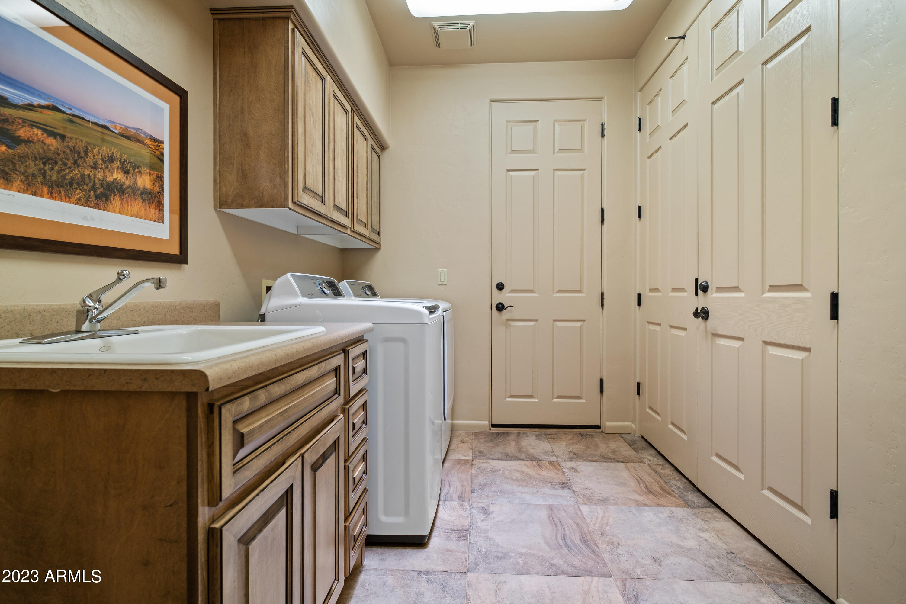27704 North Granite Mountain Road Rio Verde, AZ 85263 - Photo 21 of 28 Laundry room