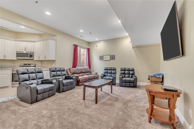 2543 East 700 South Springville, UT 84663 - Photo 50 of 73 Living room featuring light colored carpet and recessed lighting