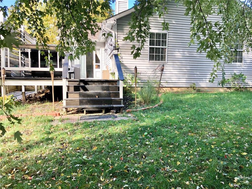 9127 Warwick Road Indianapolis, IN 46240 - Photo 7 of 27
