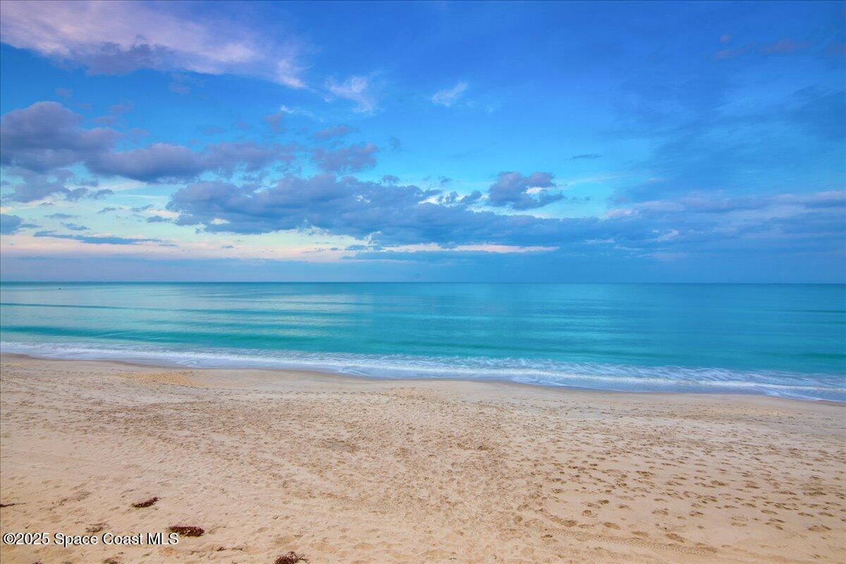 2007 Oak Street Melbourne Beach, FL 32951 - Photo 21 of 53 71-Melbourne-Beach-316