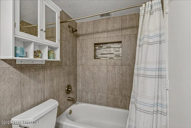 $699,900 | 2007 Oak Street, Melbourne Beach, FL 32951